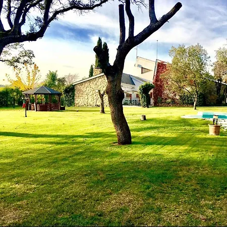 Esplendido En Bed & Breakfast Santo Domingo (Madrid)